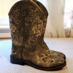 Girl Old West leather boots size 1.5